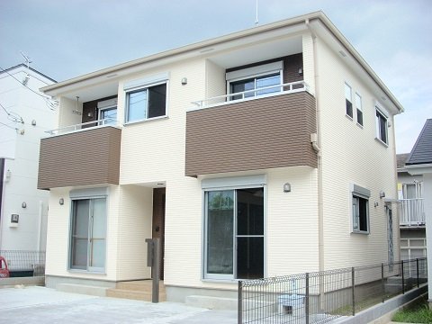 2面バルコニーの注文住宅